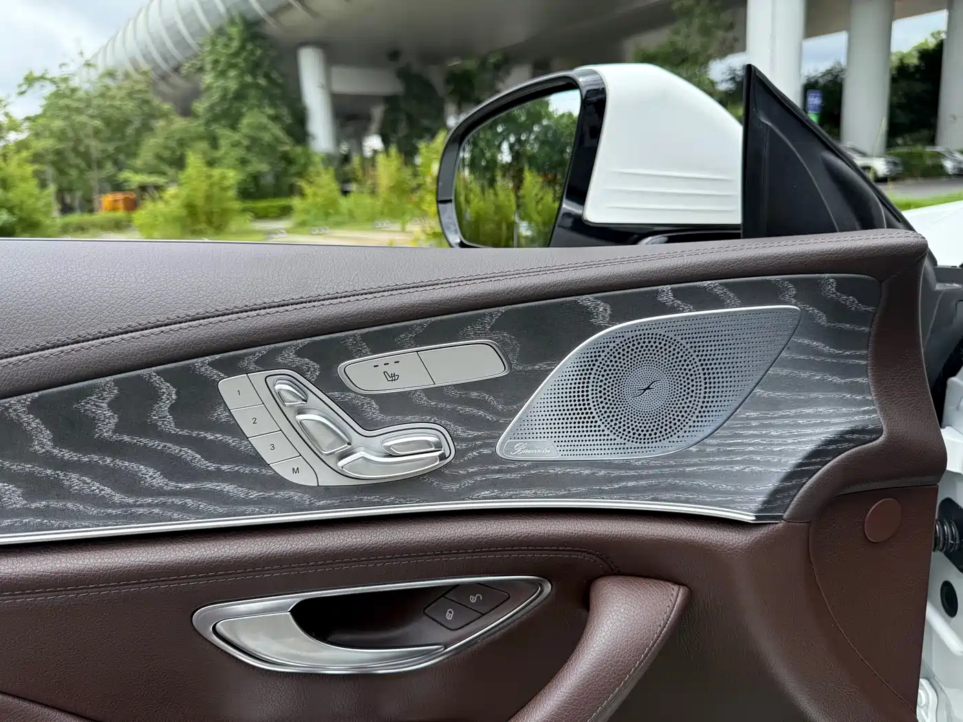 Mercedes-Benz CLS 2021 CLS 300 Luxury фото 18