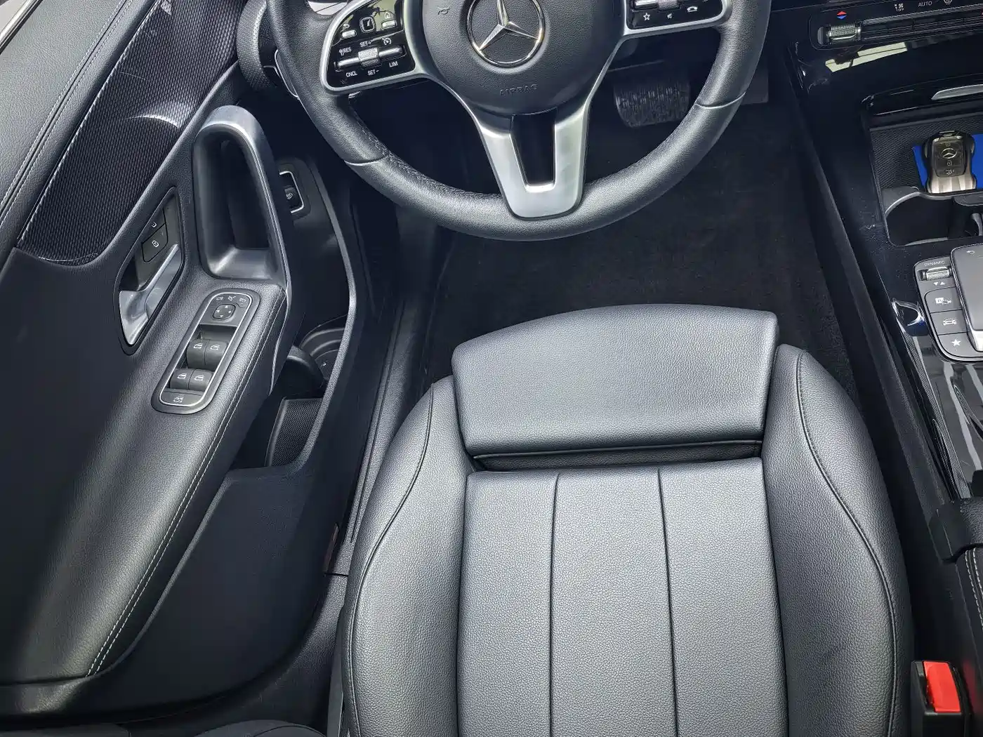 Mercedes-Benz A-Class 2023 A 200 L Dynamic фото 14