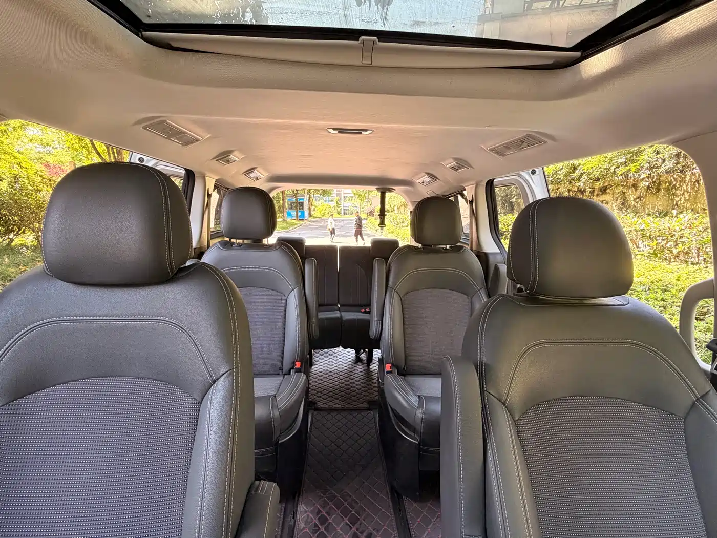 SAIC Maxus Maxus G10 2019 PLUS 2.0T Auto Elite China VI фото 20