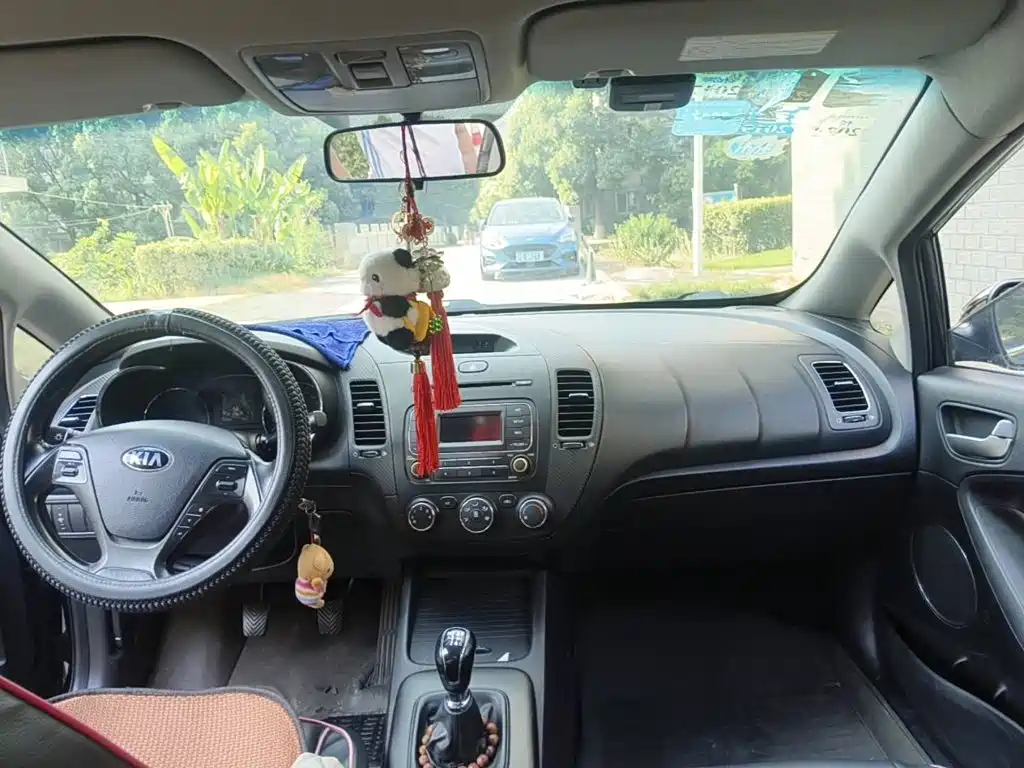 Kia K3 2013 2013 1.6L Manual GLS