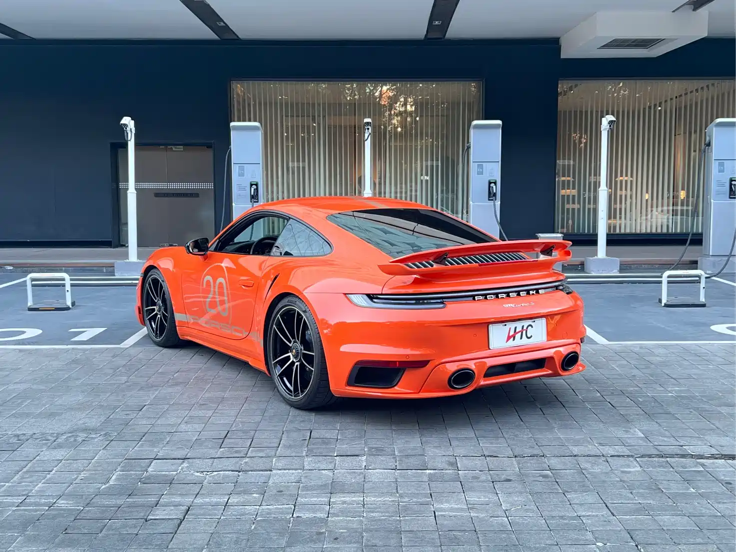 صورة 4 - Porsche 911