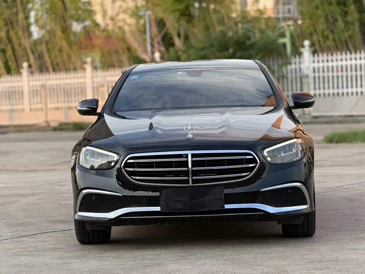 Mercedes-Benz E-Class 2021 E 300 L Luxury фото 7