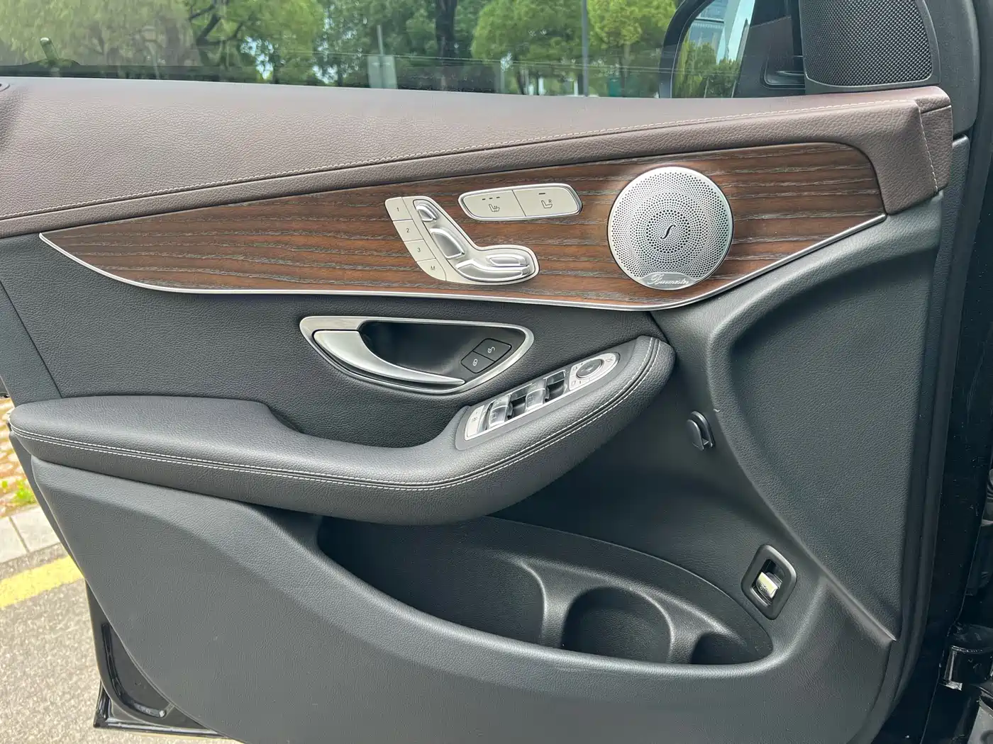 Mercedes-Benz GLC 2021 GLC 260 L 4MATIC Luxury фото 18