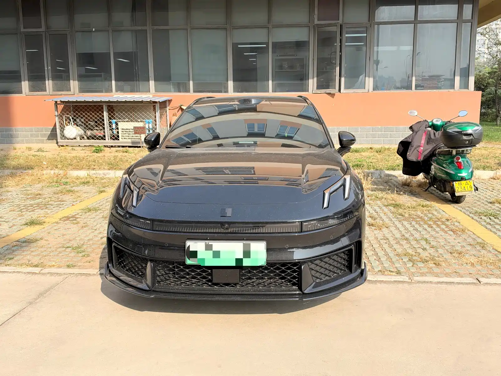 صورة 3 - Lynk & Co 07 Touring