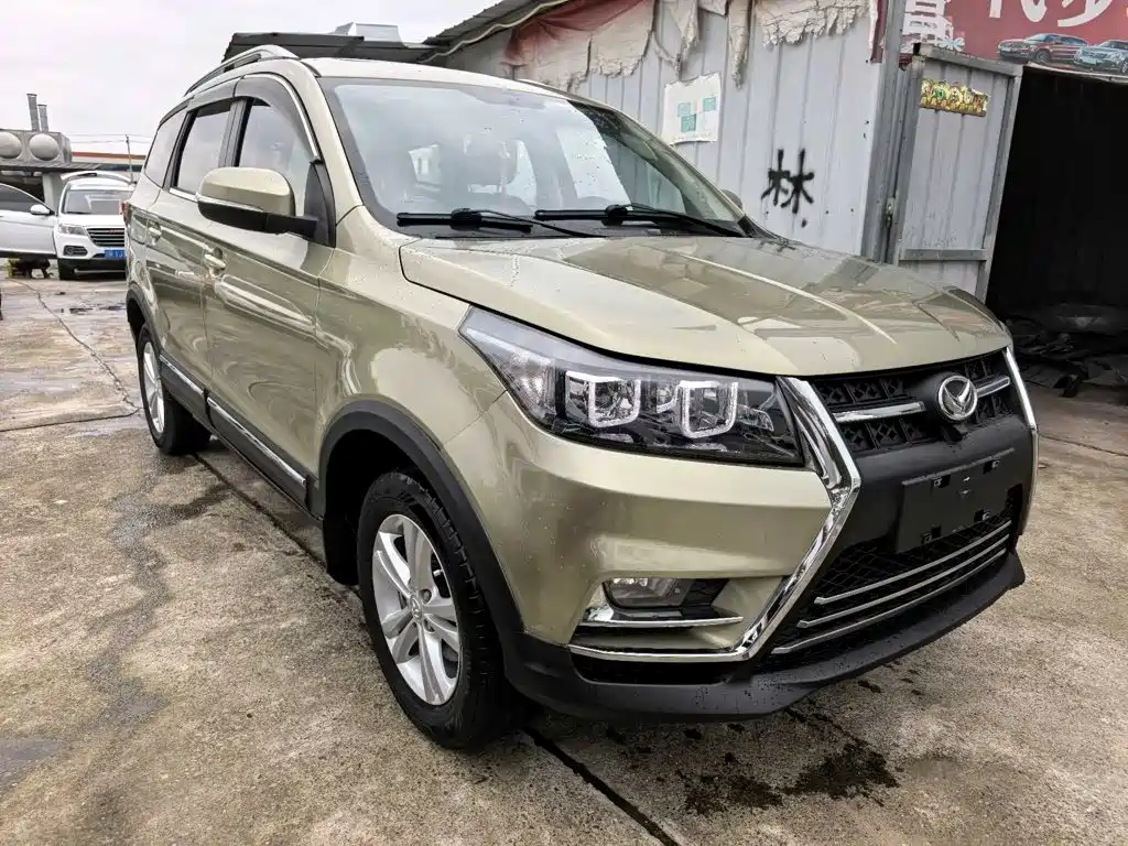 BAIC Huansu S3 2017 2016 S3L 1.5L Manual Premium