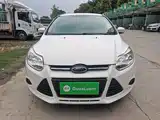 Фото 3 - Ford Focus