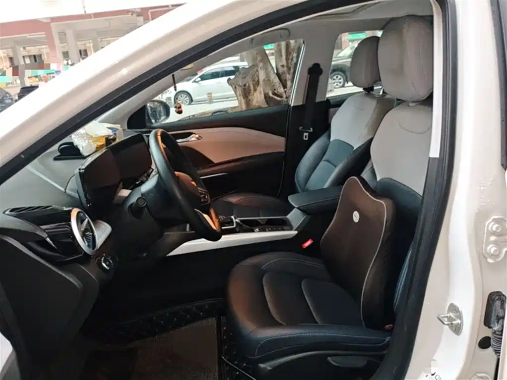 Chevrolet Monza 2024 1.5L Dual-Clutch Delight Edition фото 12