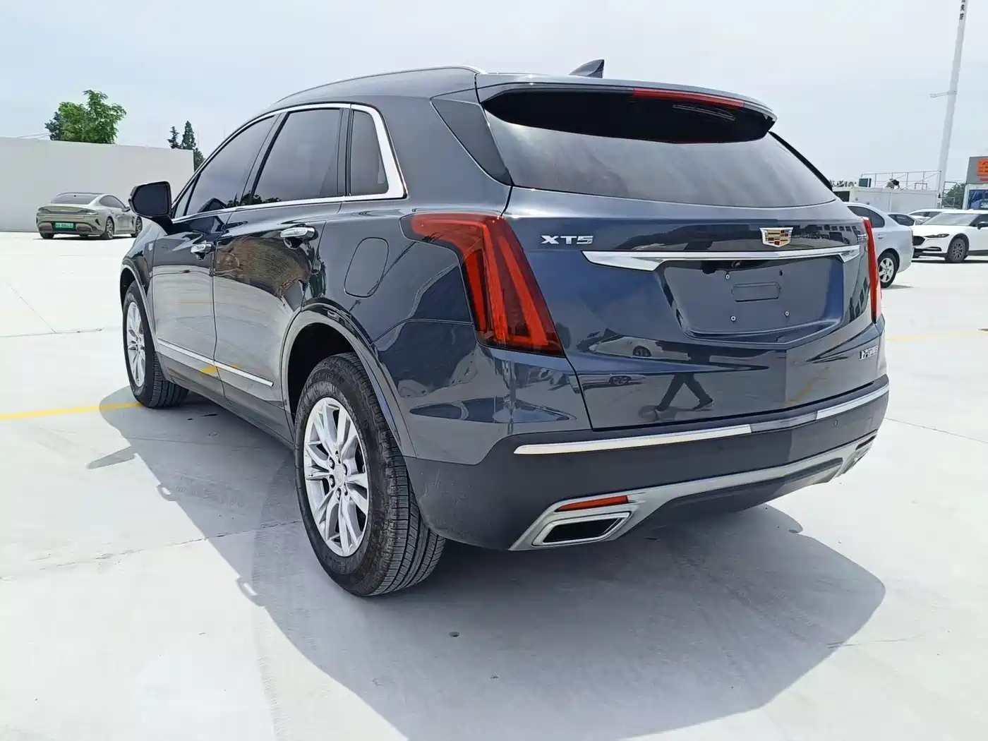 Cadillac XT5 2024 2.0T FWD Fashion Edition фото 12