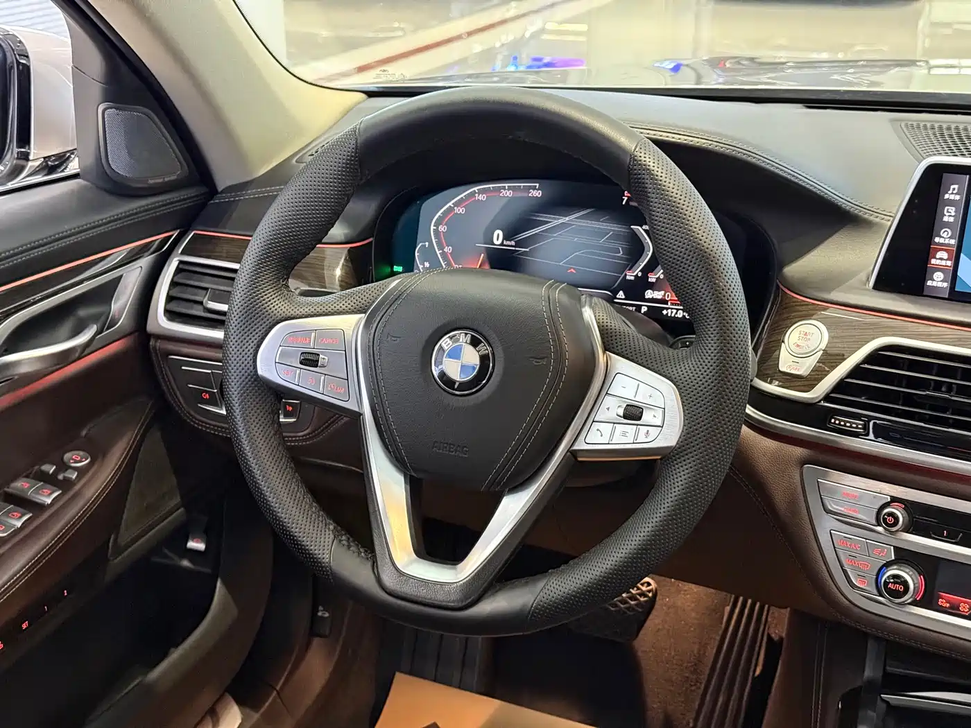 BMW 7 Series 2019 730Li Luxury Package фото 5