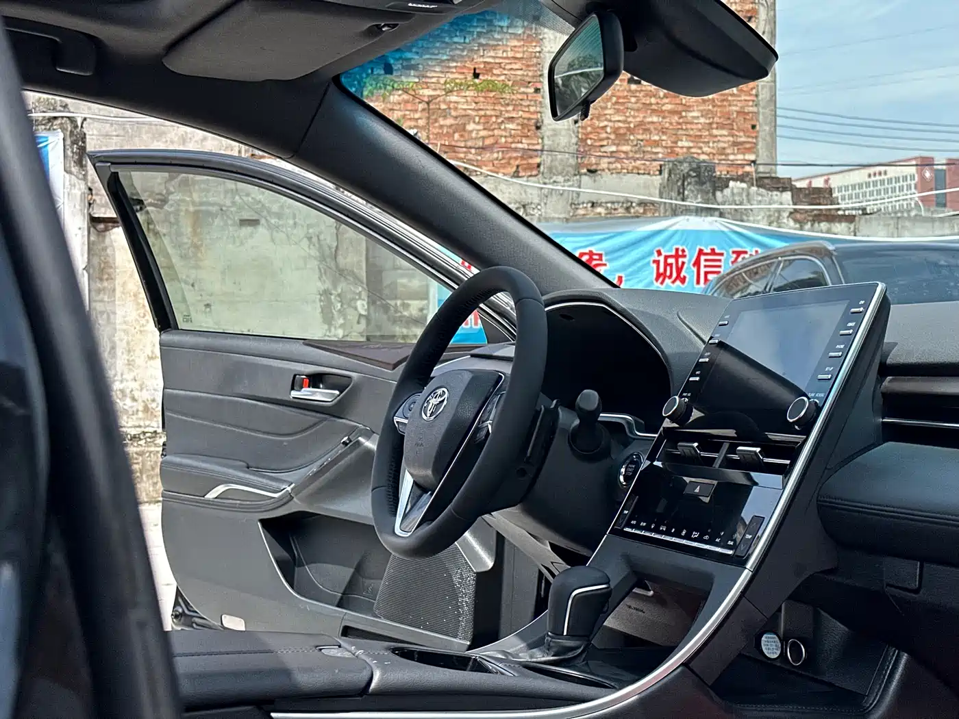 Toyota Avalon 2021 2.5L Luxury Edition фото 15