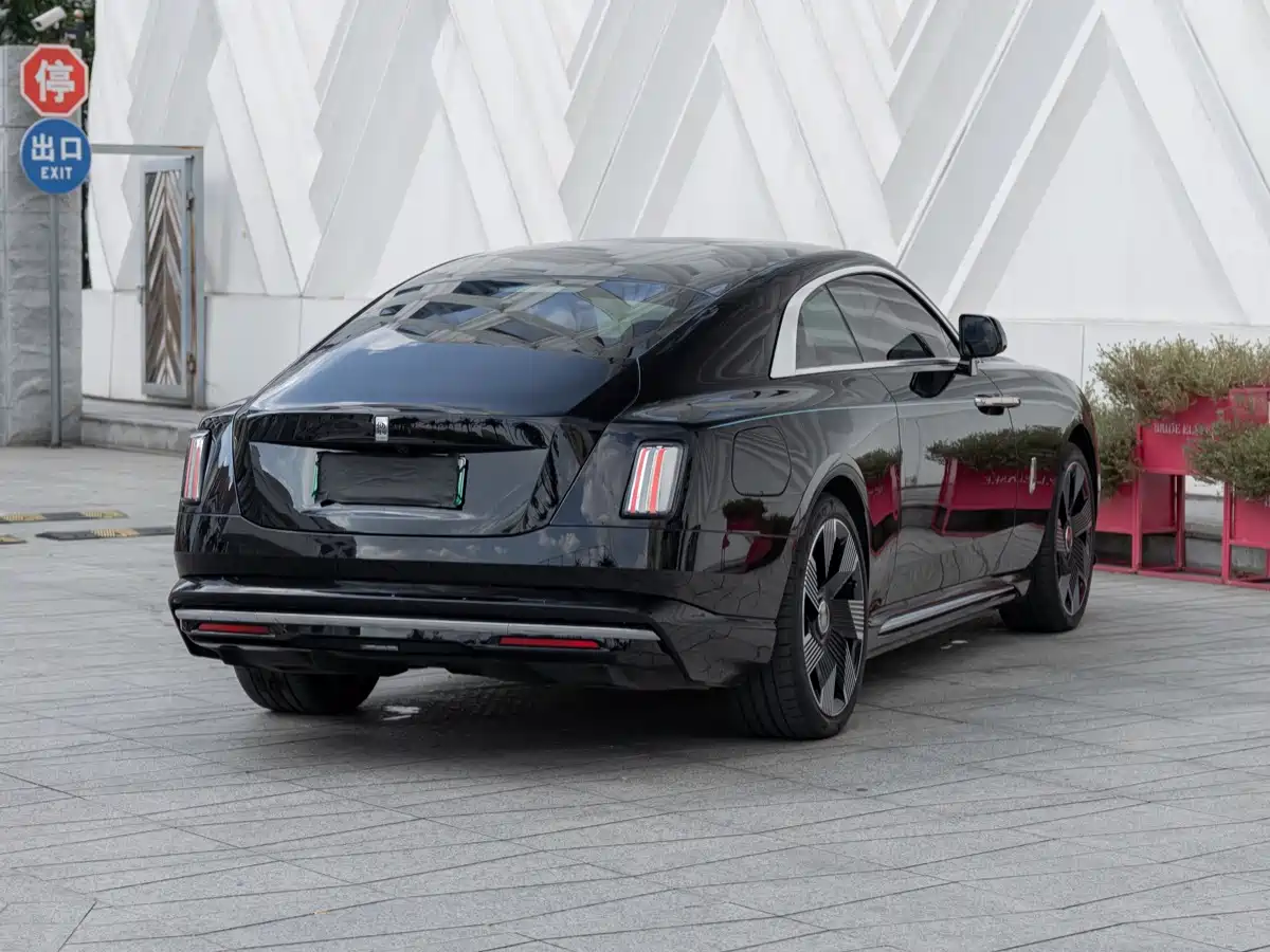 2024 Rolls-Royce Spectre