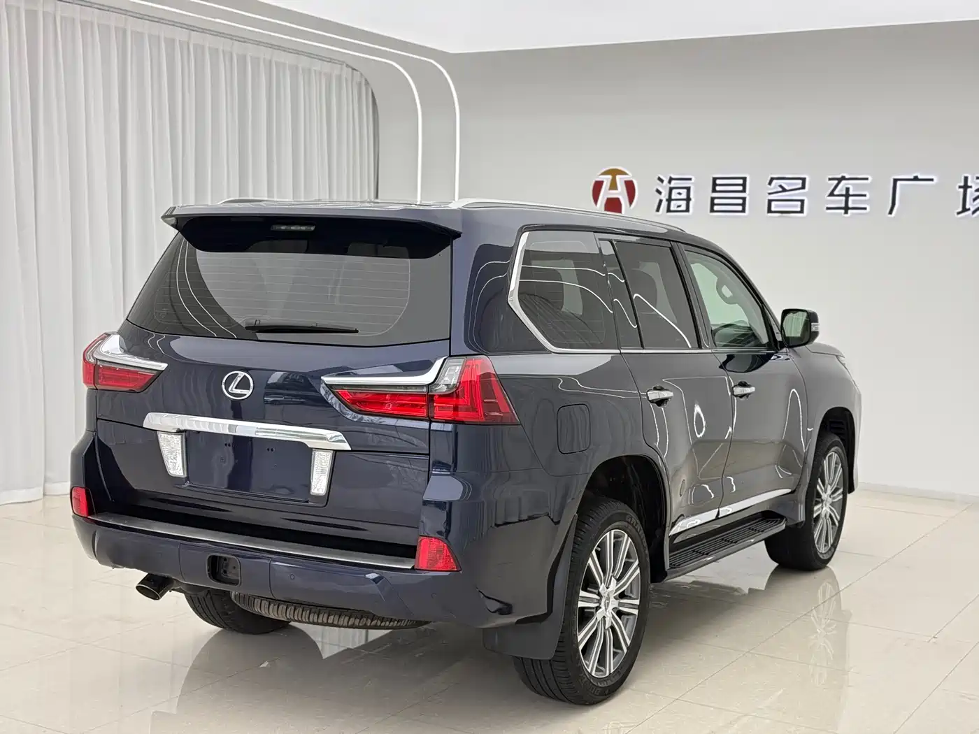 Lexus LX 2017 570 Prestige Luxury фото 9