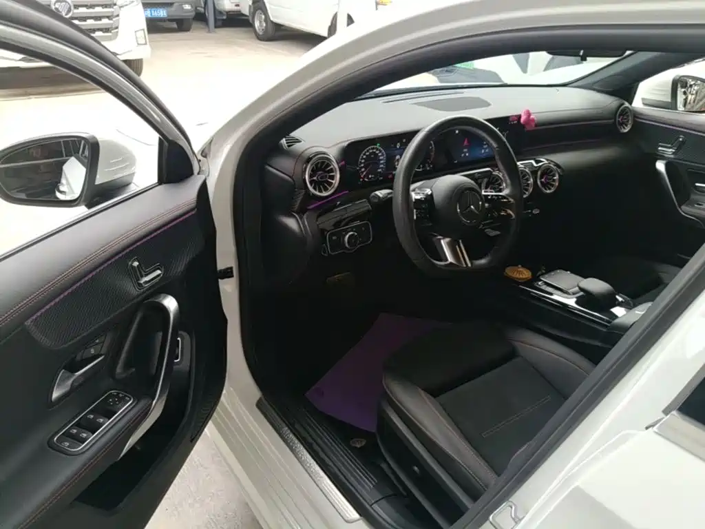 Mercedes-Benz A-Class 2024 2024 A 200 L Fashion Edition