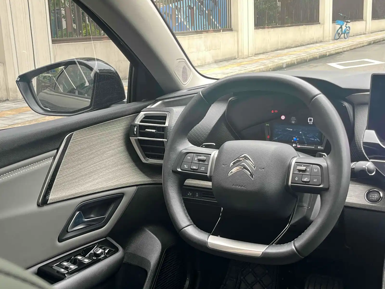 Фото 7 - Citroën Versailles C5 X