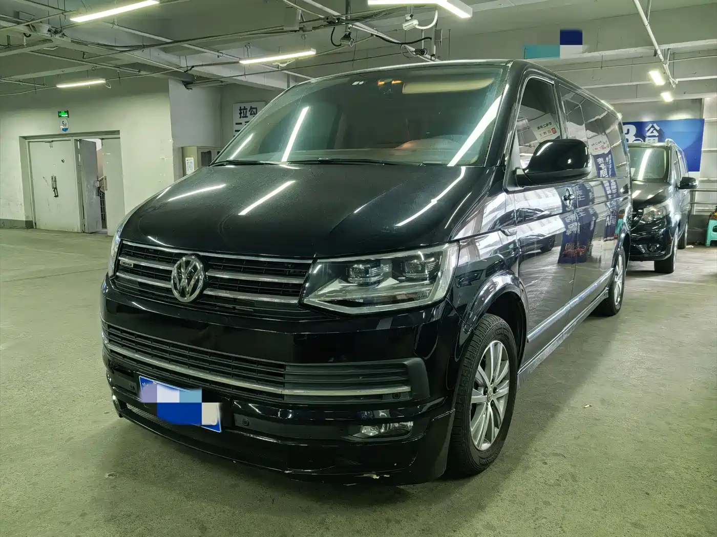 Volkswagen Caravelle 2017 2017 2.0TSI 4WD Comfort 7-Seater