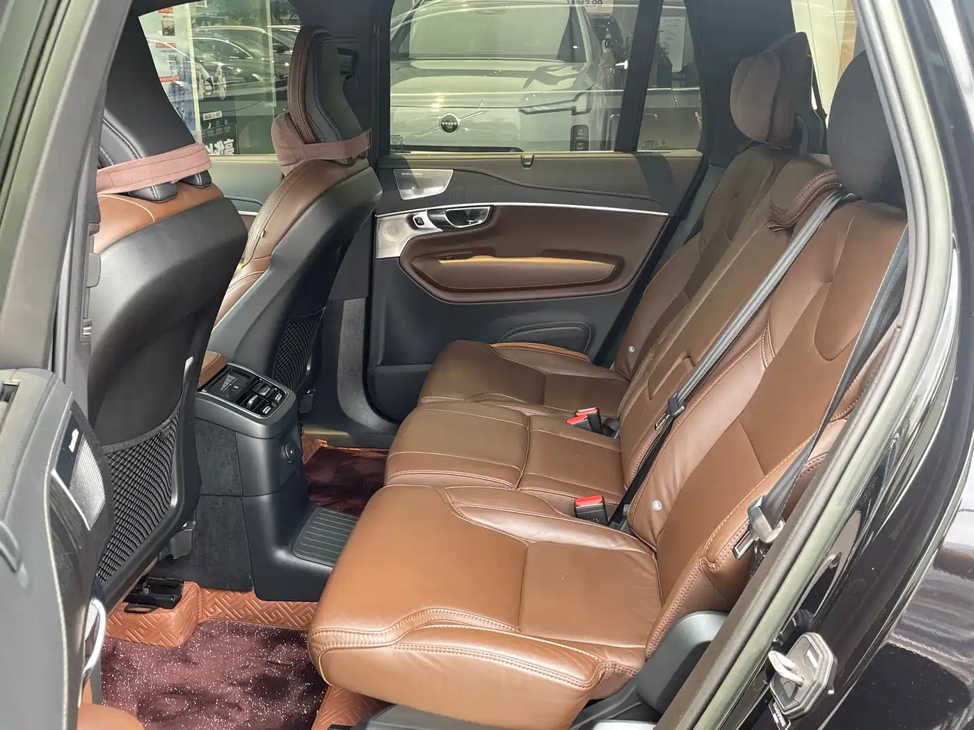 VOLVO XC90 PLUG-IN HYBRID