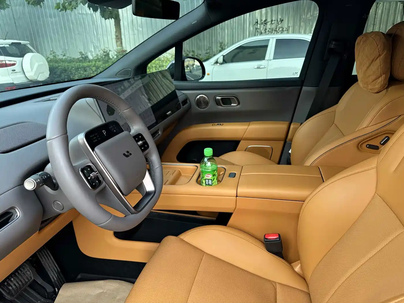Li Auto i6 2025 2025 4WD Base Model