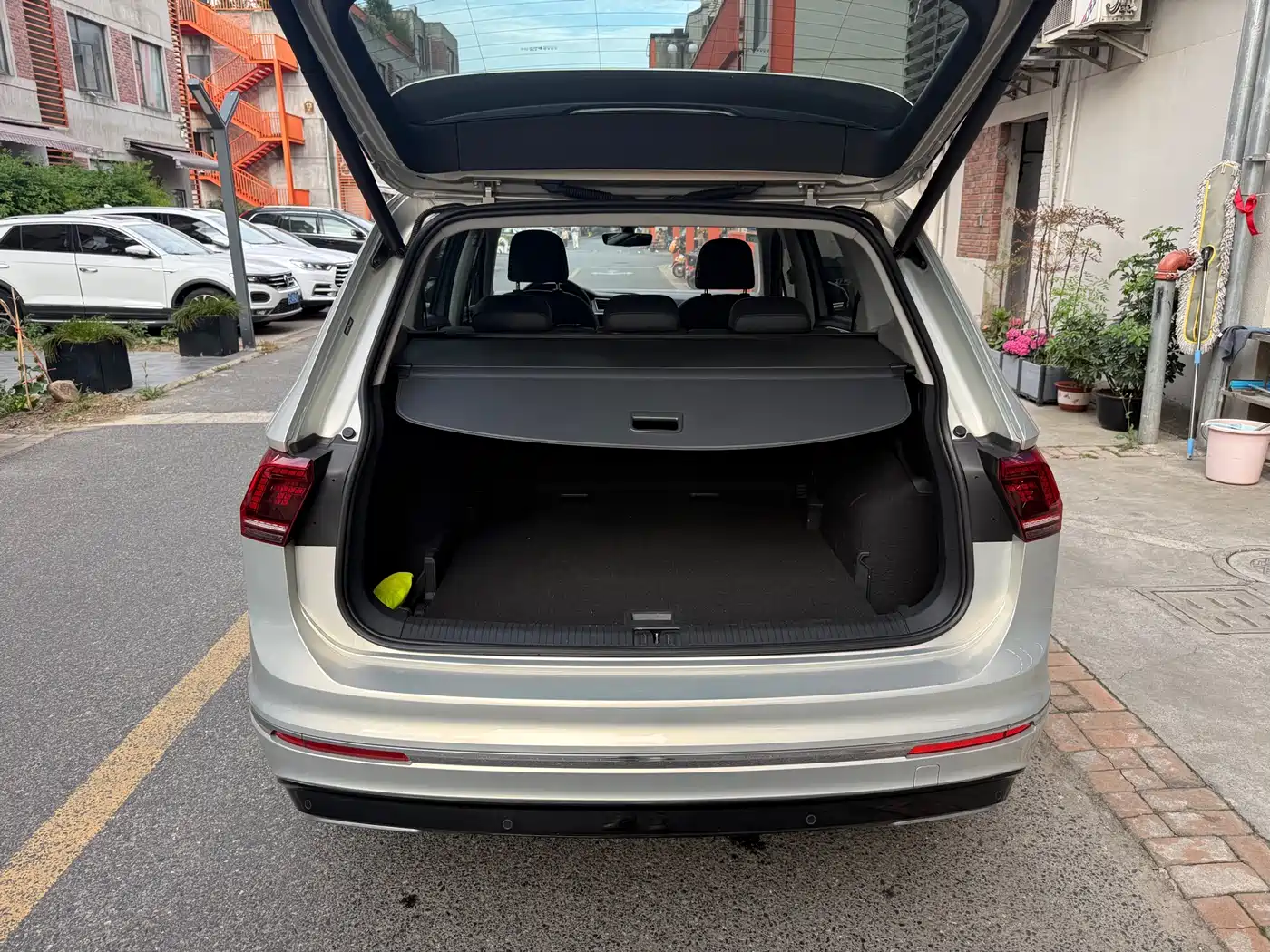 Volkswagen Tiguan L 2019 330TSI Automatic 2WD R-Line Flagship Edition China VI фото 15