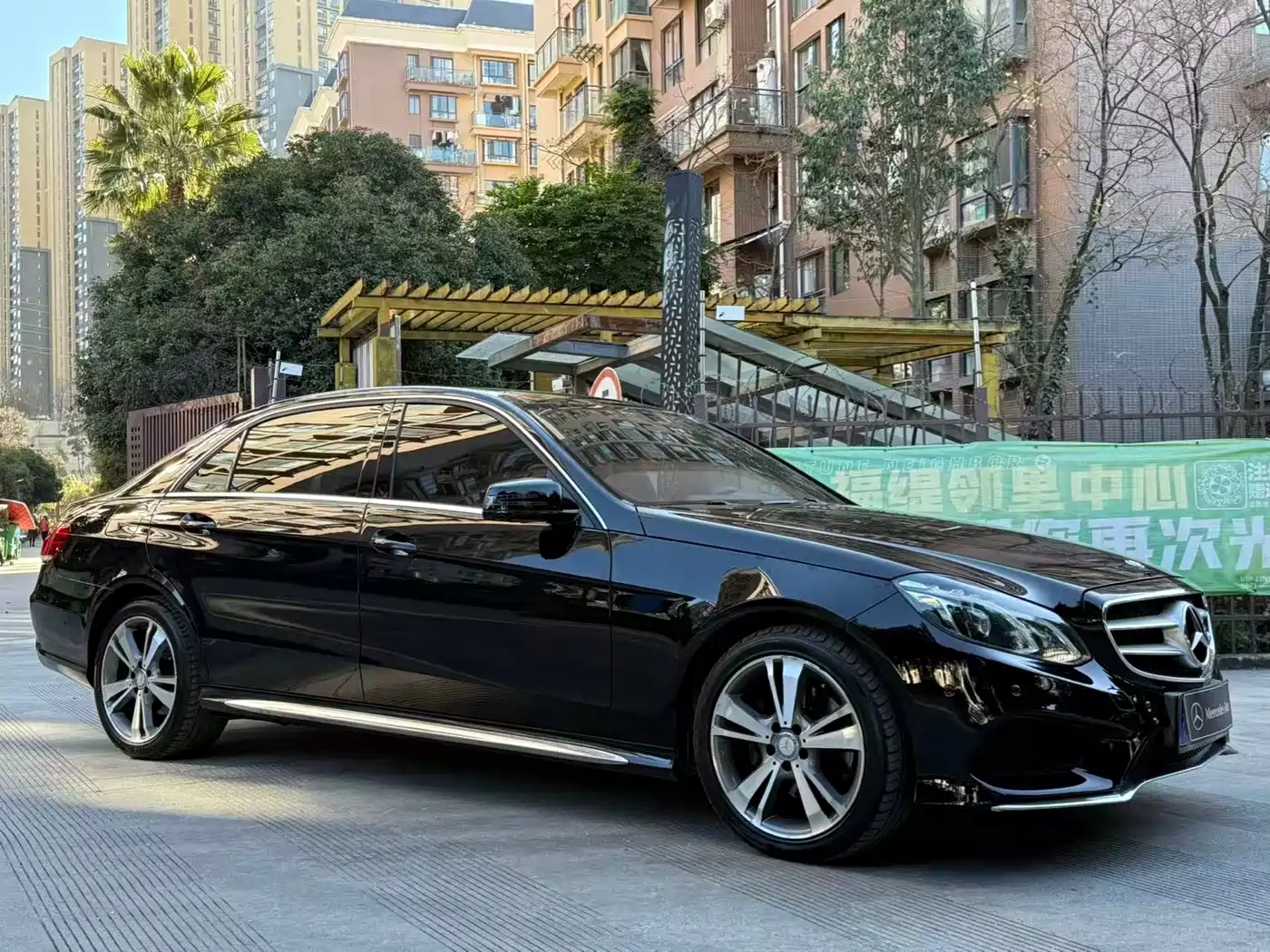 Mercedes-Benz E-Class 2015 E 320 L Luxury 4MATIC фото 23