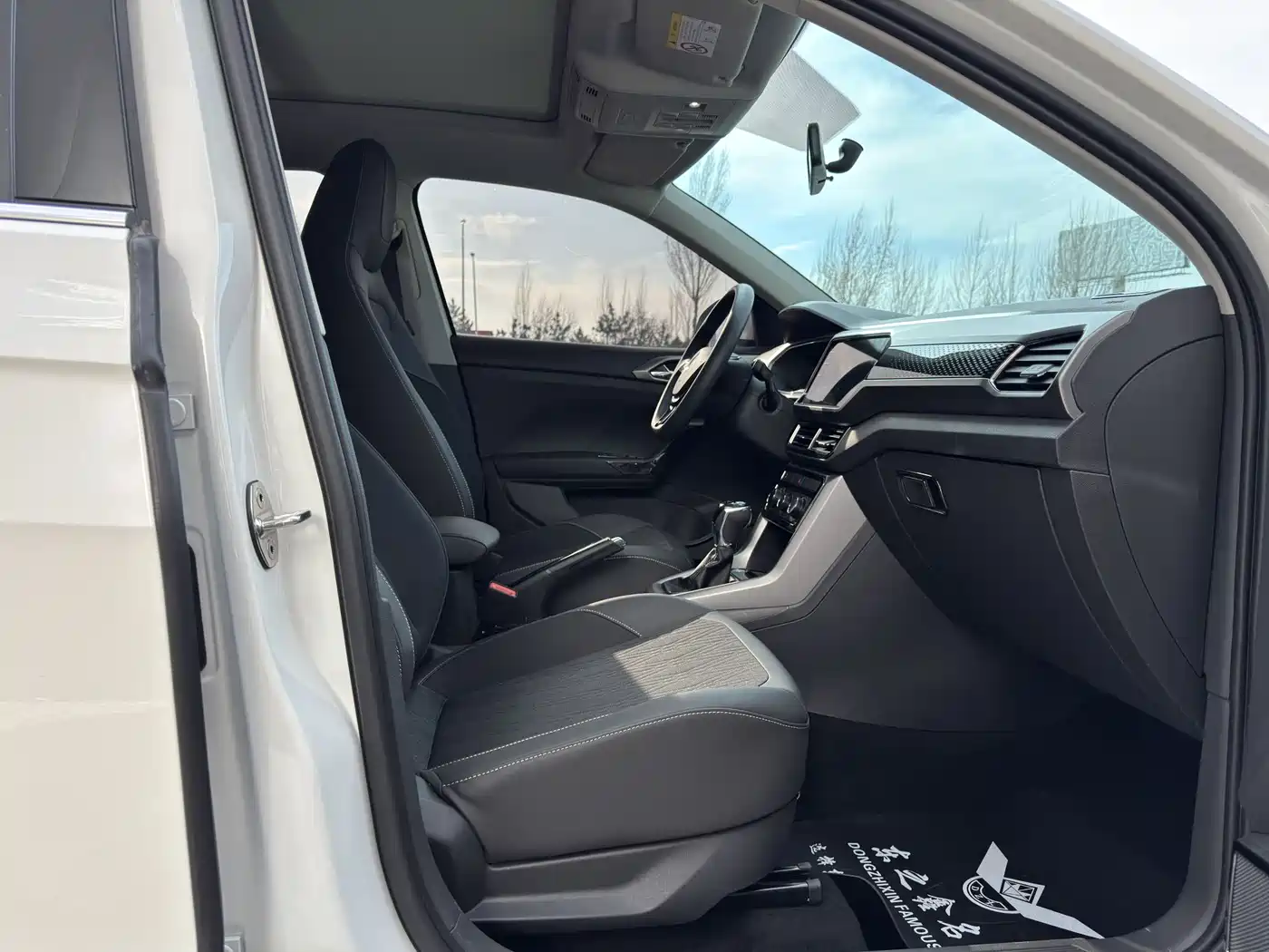 Volkswagen T-Cross 2021 280TSI DSG Comfort Edition фото 15