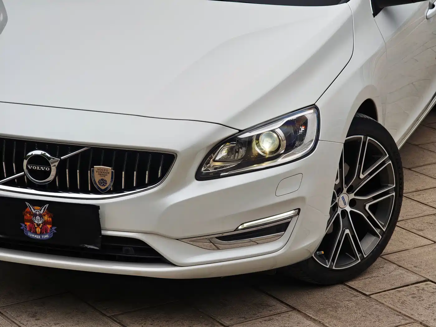 Фото 7 - Volvo S60