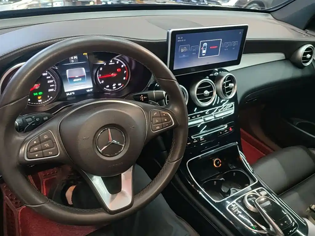 Mercedes-Benz GLC 2018 Facelift GLC 200 4MATIC фото 10