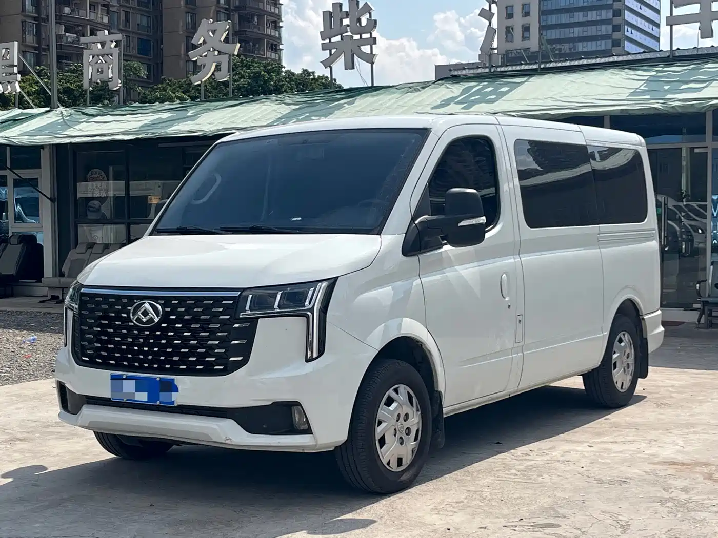 SAIC Maxus Xintu V80 2025 — пригон из Китая