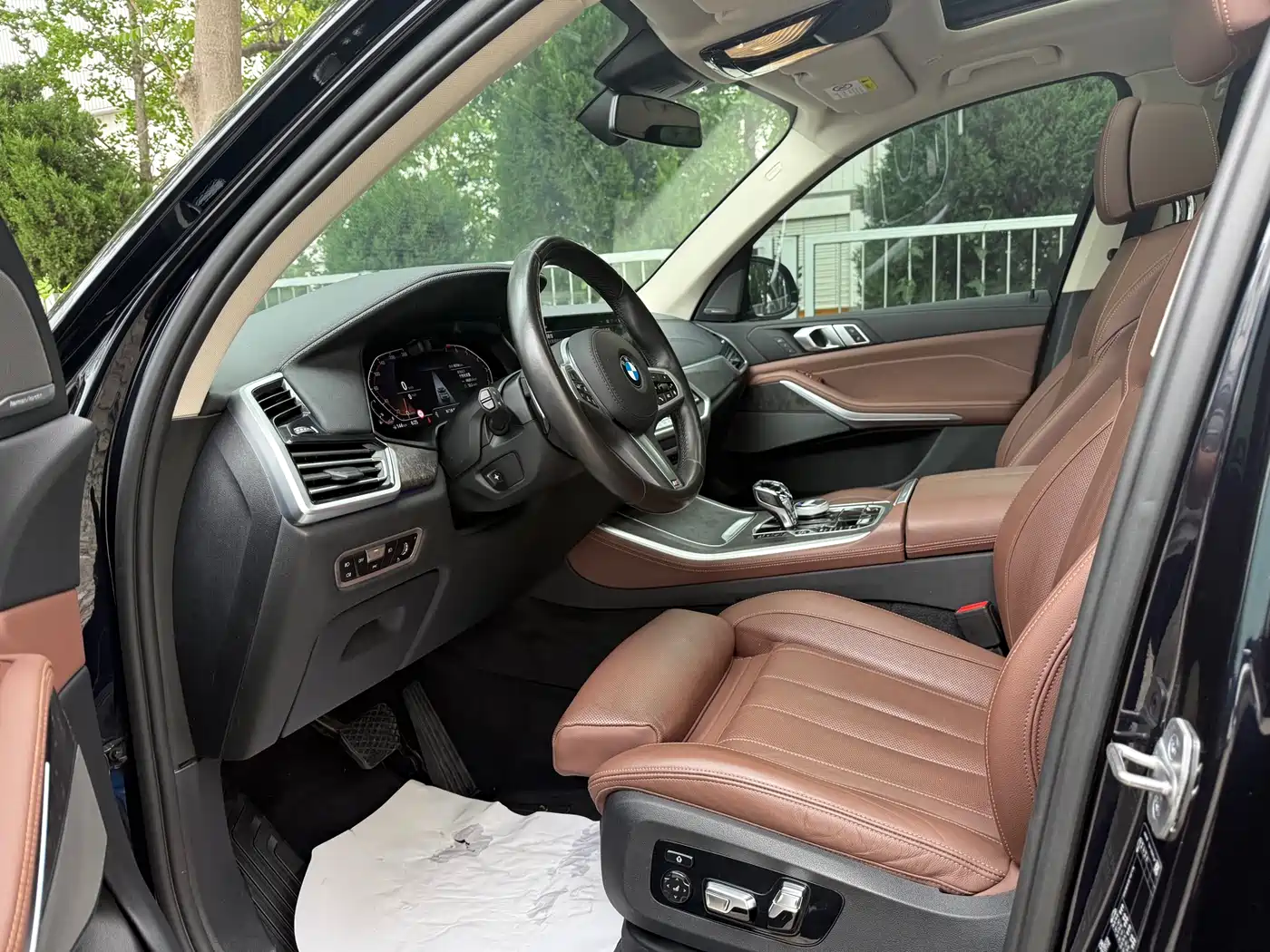 BMW X5 (Import) 2021 Facelift xDrive40i Exclusive M Sport Package фото 10