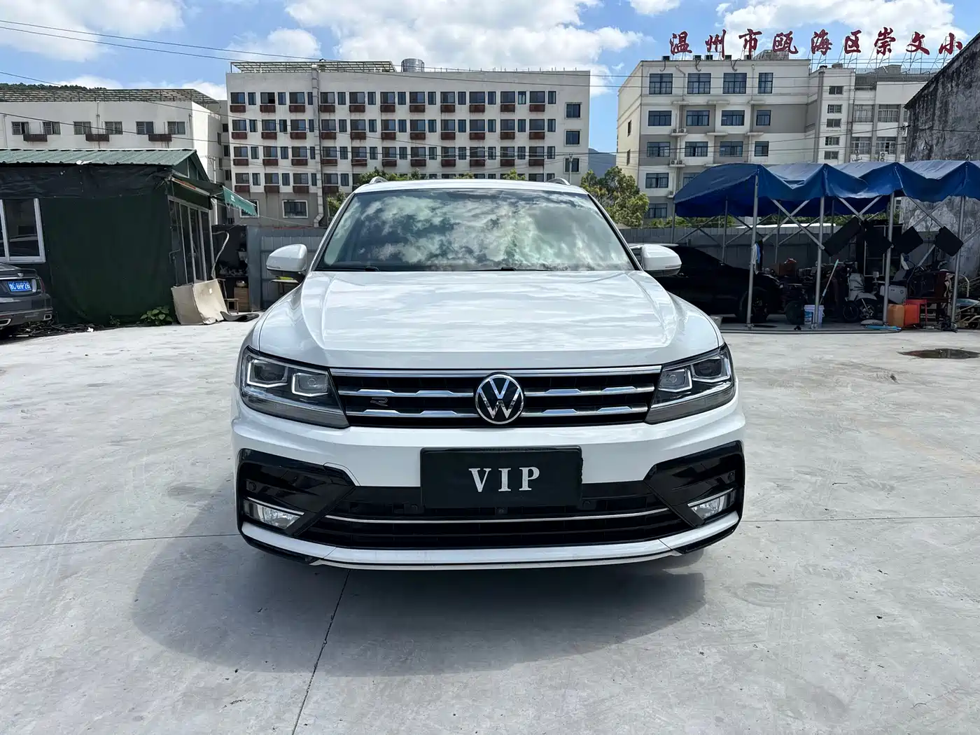Volkswagen Tiguan L 2021 330TSI Automatic 2WD R-Line Premium фото 6