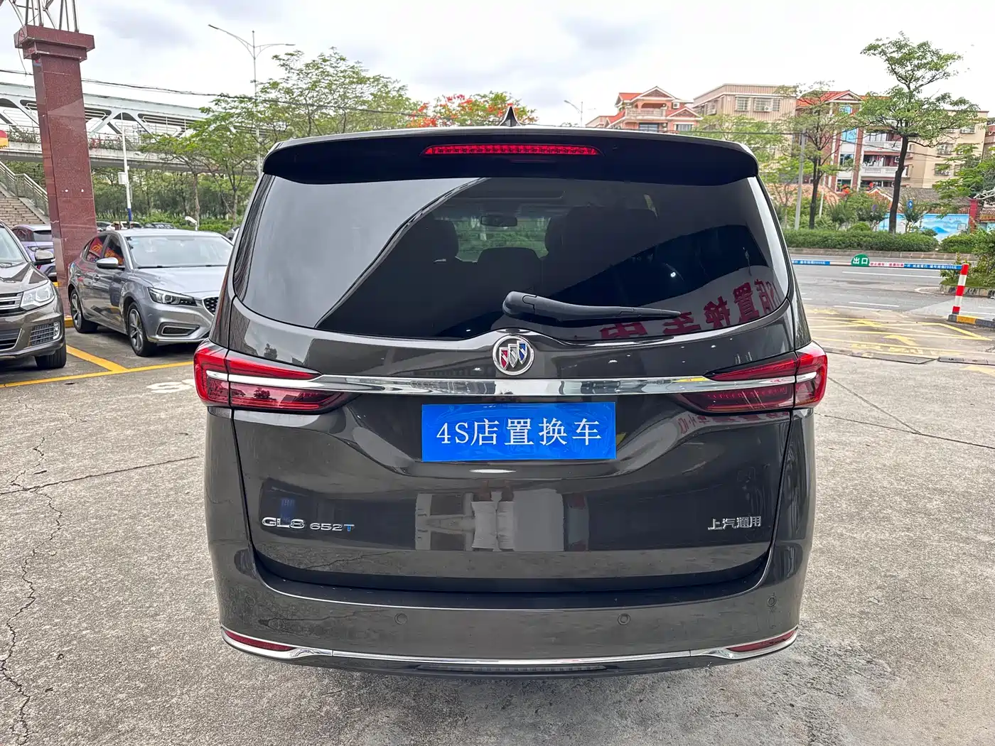 BUICK GL8
