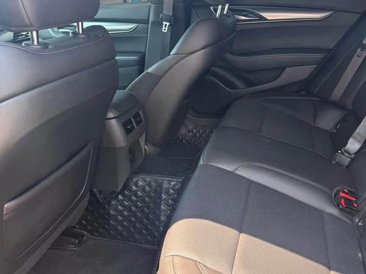 Cadillac CT5 2024 28T Luxury Model Pro фото 8
