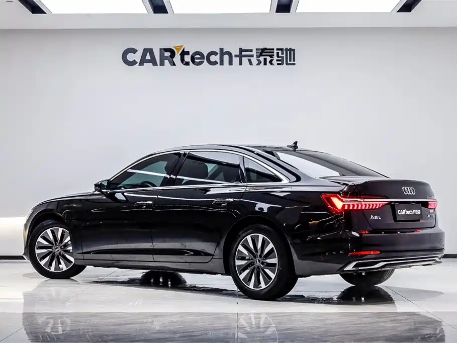 Audi A6L 2023 45 TFSI Premium Selection Elegance фото 4