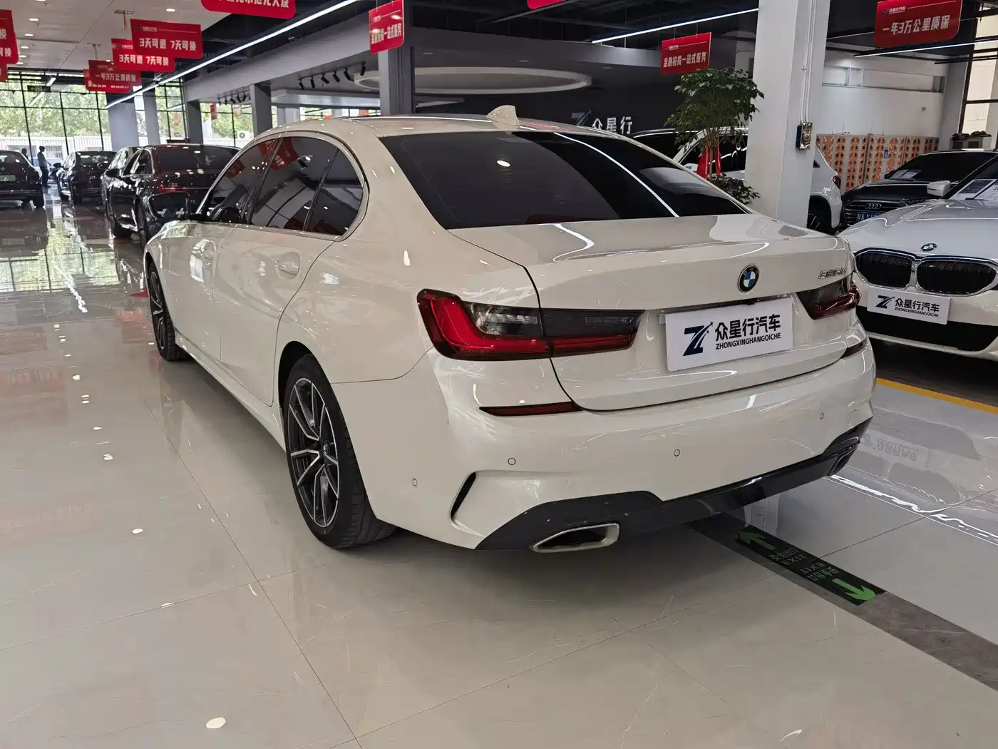 BMW 3 Series 2021 325Li M Sport Package фото 21