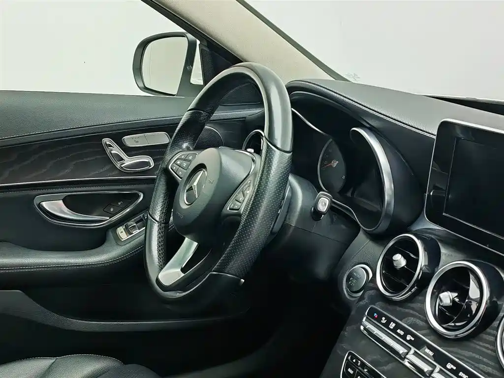 Mercedes-Benz C-Class 2018 C 200 L Sport Edition фото 22
