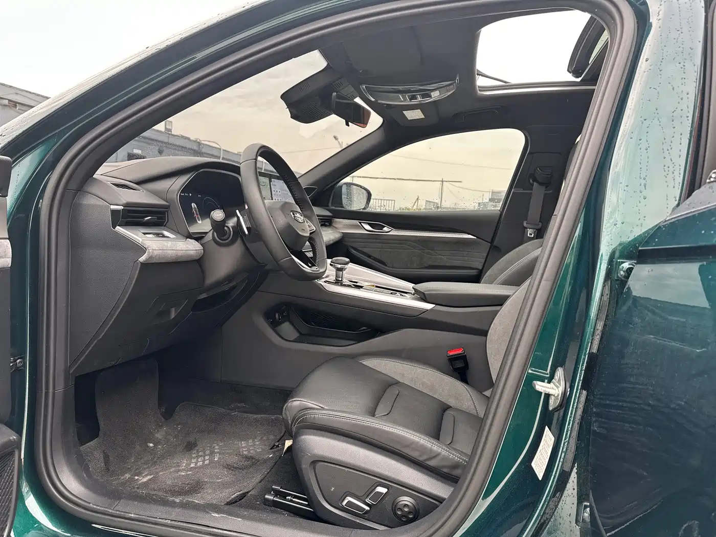 GEELY AUTOMOBILE XINGRUI