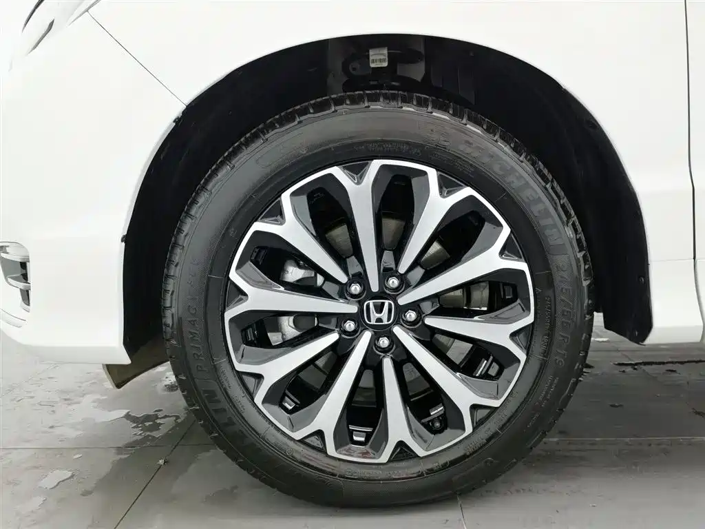 HONDA UR-V