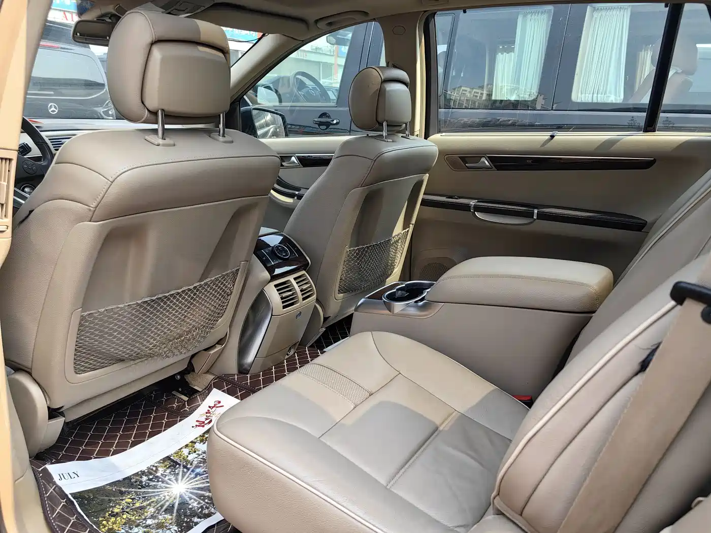 Mercedes-Benz R-Class 2011 R 350 L 4MATIC фото 6