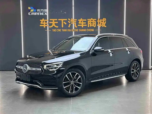 MERCEDES-BENZ GLC