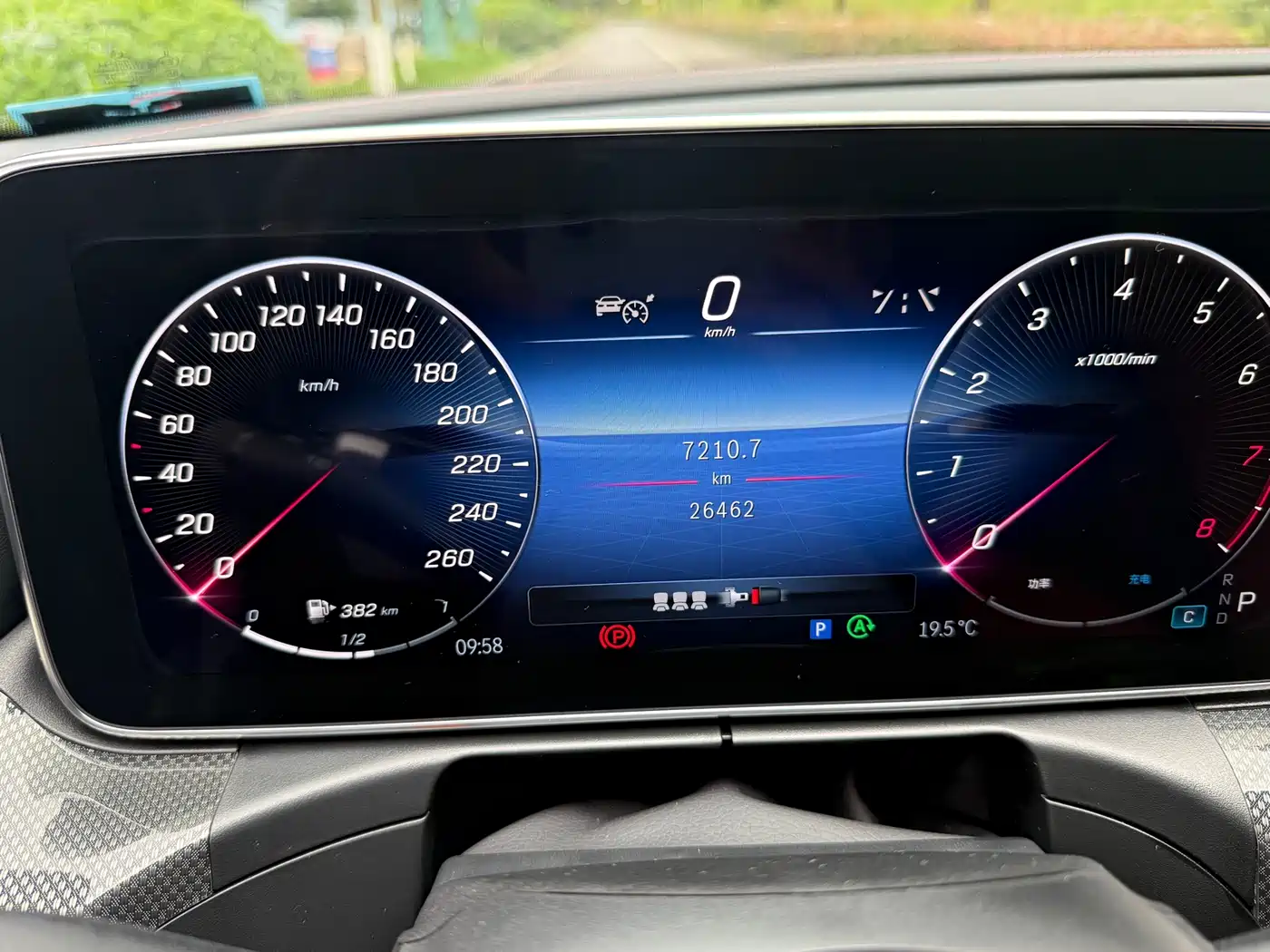 Mercedes-Benz C-Class 2023 Facelift C 260 L Sport Edition фото 10