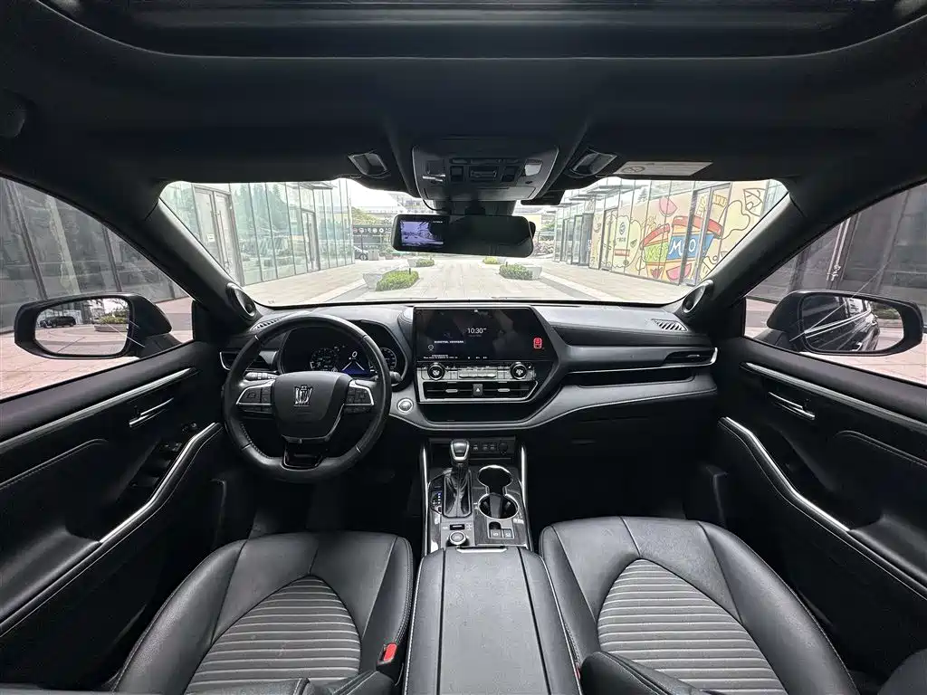 Toyota Crown Kluger 2022 2.0T 4WD Sporty Edition фото 6