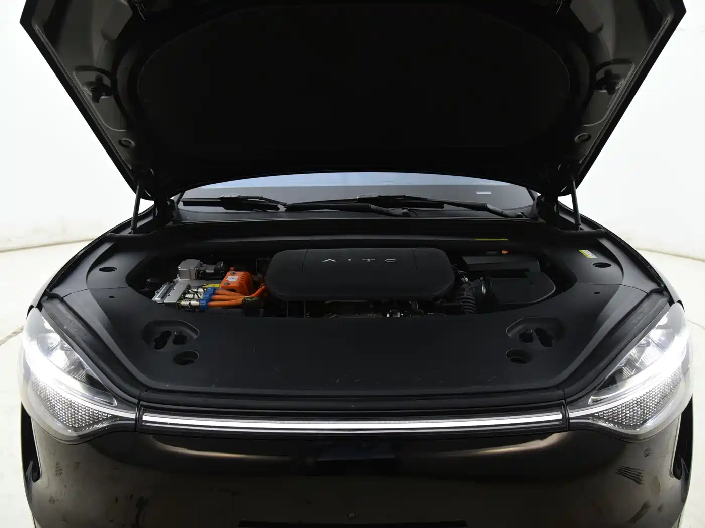 AITO Wenjie AITO M9 2024 Range Extender Ultra 52kWh 6-seater фото 7