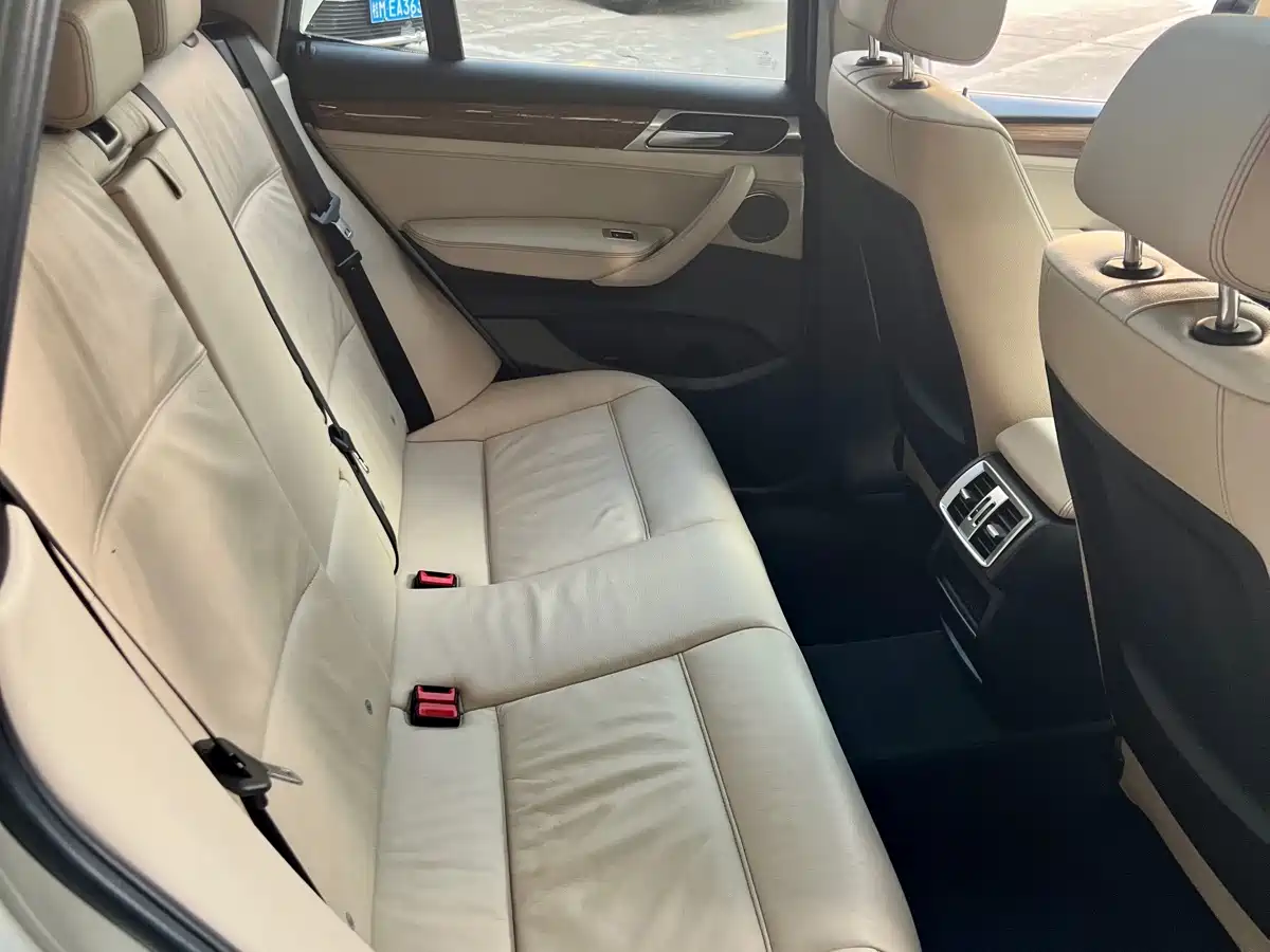 BMW X3 (Import) 2011 xDrive35i Luxury фото 12