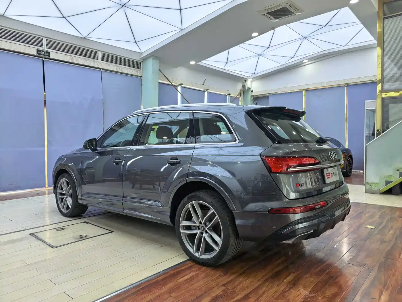 Audi Q7 2024 45 TFSI quattro S line Sport фото 17