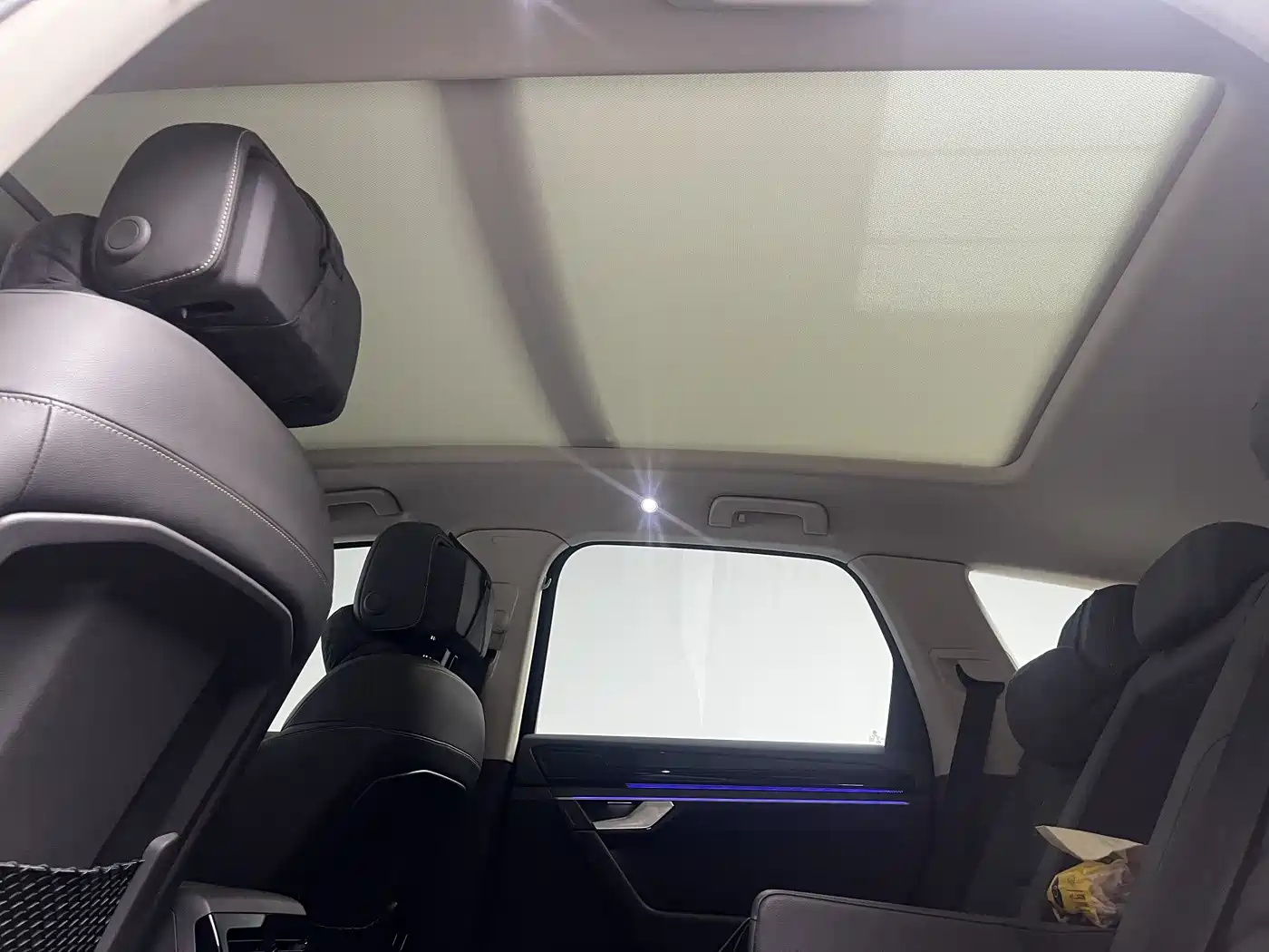 Volkswagen Touareg 2019 3.0TSI Sharp Edge Edition China V фото 14