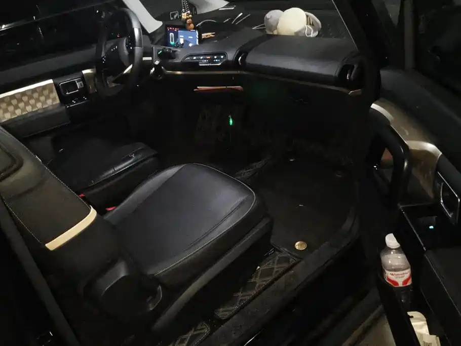Photo 8 - Baojun KiWi EV