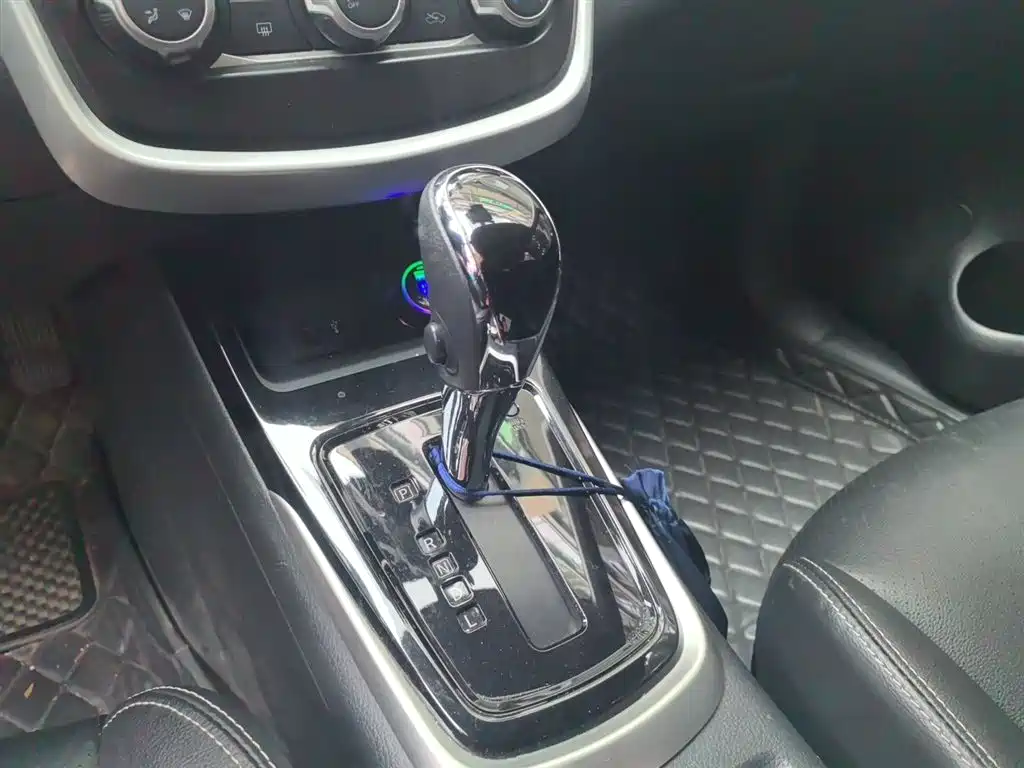 Nissan Tiida, миниатюра 9