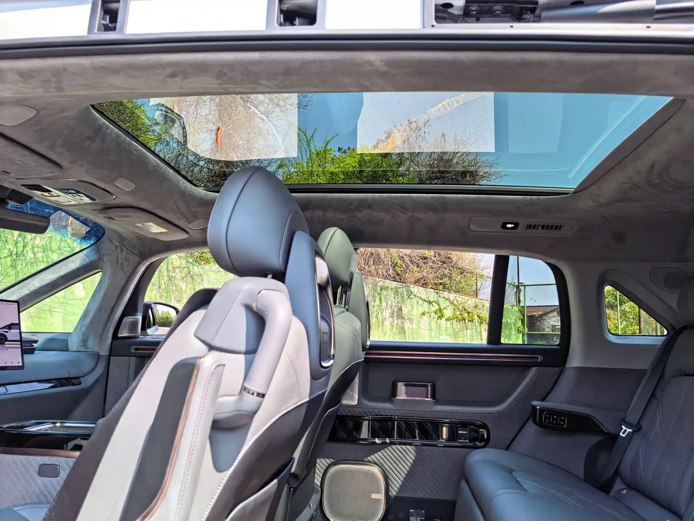 Zeekr MIX 2025 Smart Driving Edition фото 13