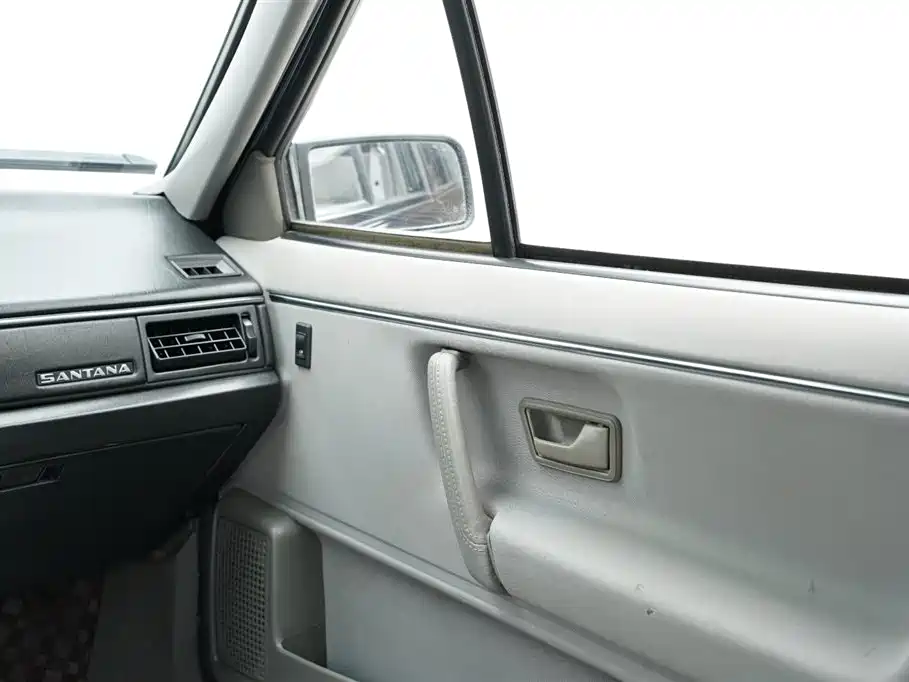 Volkswagen Santana Classic 2007 Model 1.8L Scenic Edition фото 20
