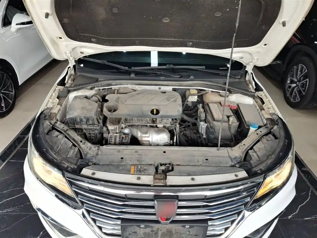 Roewe i6 2019 2019 PLUS 1.6L CVT 4G Connected Luxury Great Edition