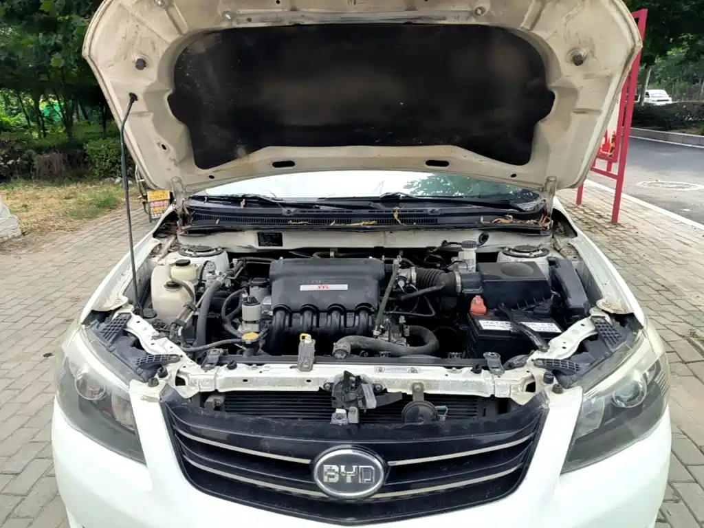 BYD L3 2015 2012 1.5L Manual Premium